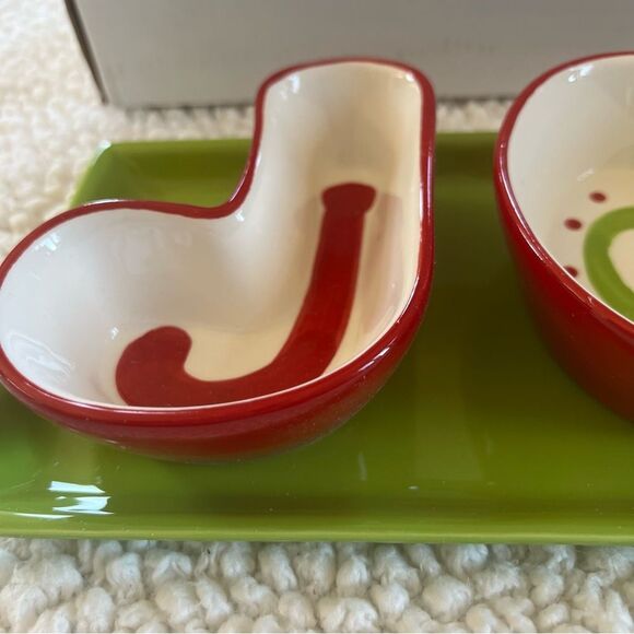 Living Quarters JOY Holiday Serving Dish Bowls Platter - Picture 3 of 11